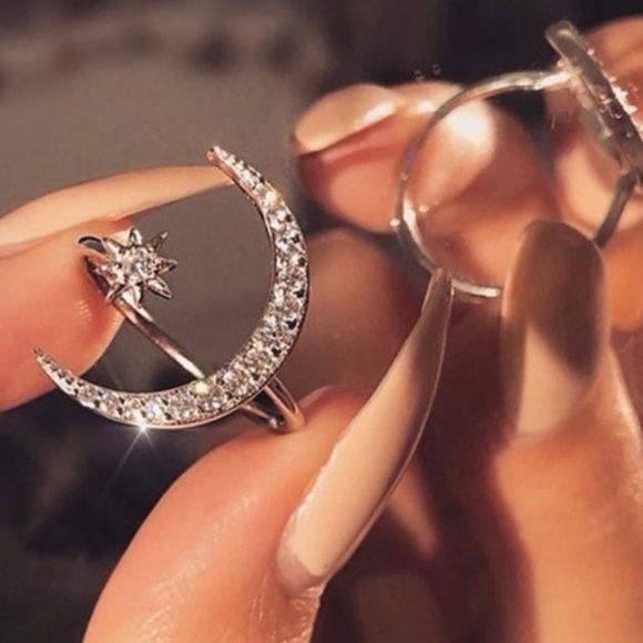 NEW💍SILVER DIAMOND MOON STAR ADJUSTABLE RING, CUTE RING, SHINY RING. - Picture 2 of 4